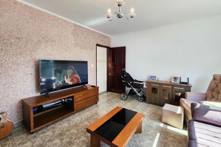 Casa à venda com 236m², 3 quartos e 5 vagas Casa à venda com 236m², 3 quartos e 5 vagasSala