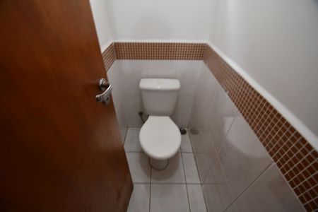 Casa à venda com 190m², 3 quartos e 2 vagasLavabo