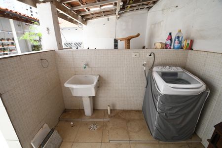 Casa à venda com 190m², 3 quartos e 2 vagasÁrea de Serviço