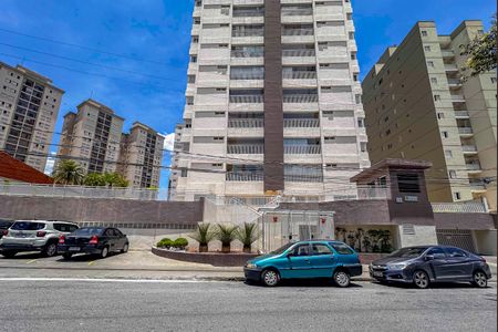 Apartamento à venda com 94m², 3 quartos e 3 vagasFachada e portaria