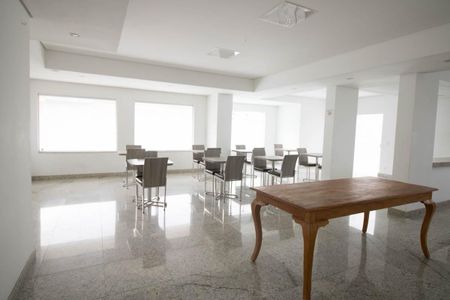 Apartamento à venda com 94m², 3 quartos e 3 vagasÁrea comum - Salão de festas