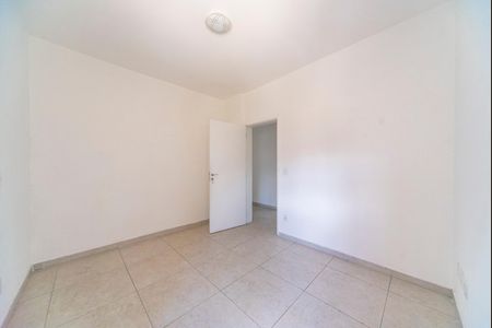 Apartamento à venda com 94m², 3 quartos e 3 vagasQuarto 2