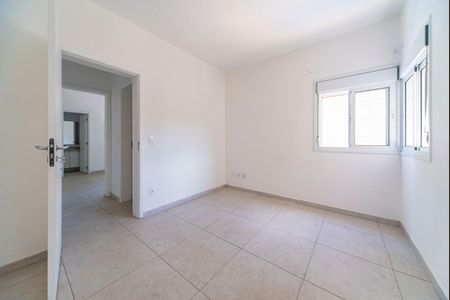 Apartamento à venda com 94m², 3 quartos e 3 vagasQuarto 2