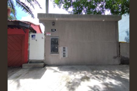 Fachada  de casa para alugar com 1 quarto, 45m² em Jardim Santa Cruz, São Paulo