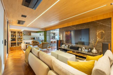 Apartamento à venda com 2 quartos, 174m² em Indianópolis, São Paulo