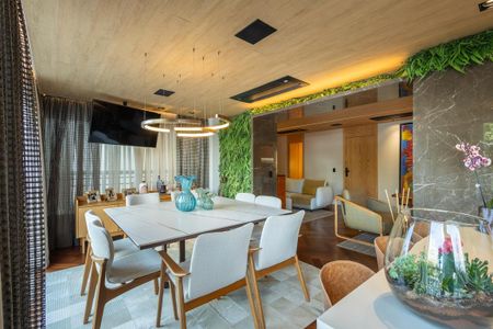 Apartamento à venda com 2 quartos, 174m² em Indianópolis, São Paulo