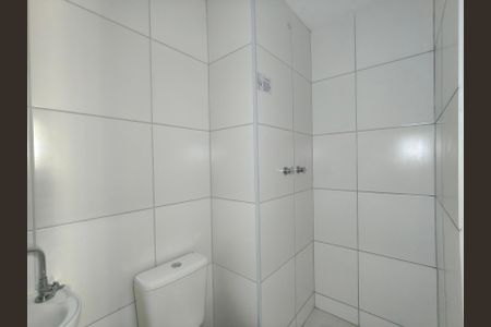 Apartamento à venda com 44m², 2 quartos e sem vaga Apartamento à venda com 44m², 2 quartos e sem vagaBanheiro Corredor