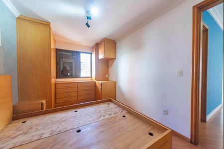 Apartamento à venda com 77m², 2 quartos e 2 vagasQuarto 2