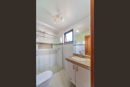 Apartamento à venda com 77m², 2 quartos e 2 vagasBanheiro do Quarto 2