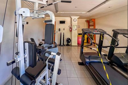Apartamento à venda com 77m², 2 quartos e 2 vagasÁrea comum - Academia