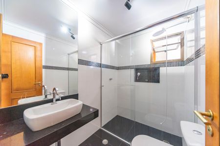 Apartamento à venda com 77m², 2 quartos e 2 vagasBanheiro 