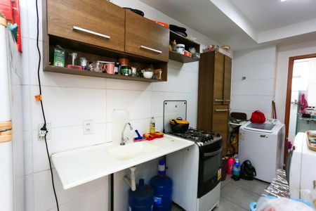 Apartamento para alugar com 70m², 2 quartos e sem vagacozinha