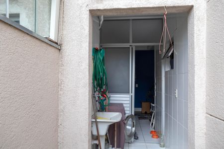 Apartamento para alugar com 90m², 2 quartos e 1 vagaÁrea de Serviço