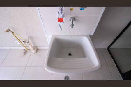 Apartamento para alugar com 64m², 2 quartos e 1 vagaÁrea de Serviço/Varanda