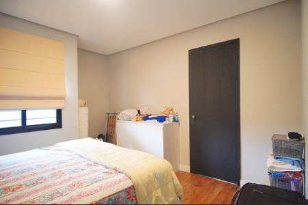 Casa à venda com 292m², 4 quartos e 4 vagasQuarto 3