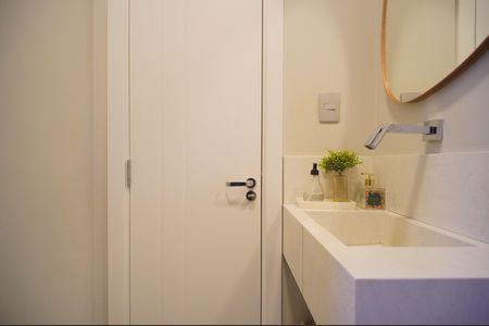 Casa à venda com 292m², 4 quartos e 4 vagasLavabo