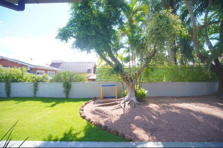 Casa à venda com 292m², 4 quartos e 4 vagasVista da Suíte