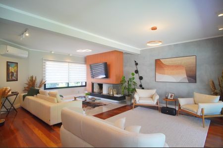 Sala de casa à venda com 4 quartos, 292m² em Jardim America, São Leopoldo