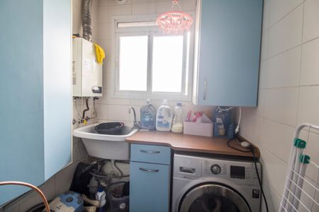 Apartamento à venda com 74m², 3 quartos e 1 vaga Apartamento à venda com 74m², 3 quartos e 1 vagaÁrea de Serviço