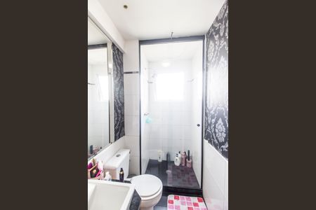 Apartamento à venda com 74m², 3 quartos e 1 vaga Apartamento à venda com 74m², 3 quartos e 1 vagaBanheiro da Suíte