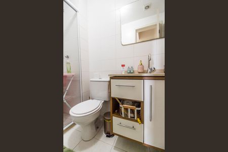 Apartamento à venda com 74m², 3 quartos e 1 vaga Apartamento à venda com 74m², 3 quartos e 1 vagaBanheiro