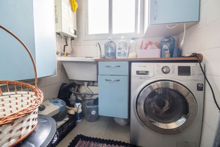 Apartamento à venda com 74m², 3 quartos e 1 vaga Apartamento à venda com 74m², 3 quartos e 1 vagaÁrea de Serviço