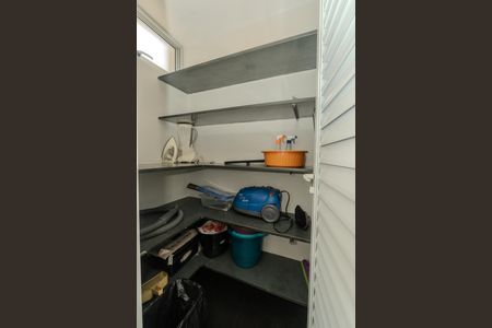 Apartamento para alugar com 105m², 2 quartos e 1 vagaÁrea de Serviço