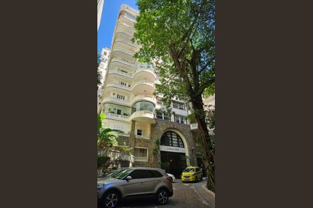 Apartamento à venda com 134m², 4 quartos e 1 vaga Apartamento à venda com 134m², 4 quartos e 1 vagaFachada