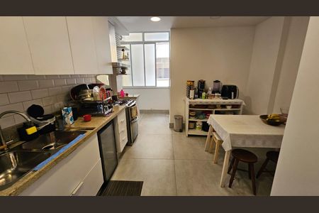 Apartamento à venda com 134m², 4 quartos e 1 vaga Apartamento à venda com 134m², 4 quartos e 1 vagaCozinha
