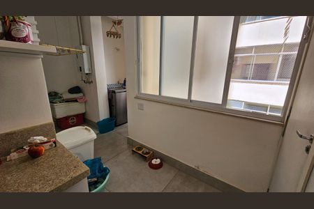 Apartamento à venda com 134m², 4 quartos e 1 vaga Apartamento à venda com 134m², 4 quartos e 1 vagaÁrea de serviço