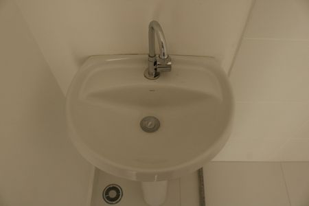 Apartamento para alugar com 34m², 2 quartos e sem vagaBanheiro