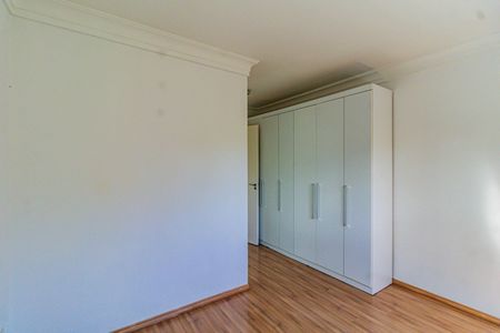 Apartamento à venda com 90m², 2 quartos e 2 vagas Apartamento à venda com 90m², 2 quartos e 2 vagasSuite