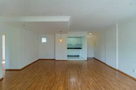 Apartamento à venda com 90m², 2 quartos e 2 vagas Apartamento à venda com 90m², 2 quartos e 2 vagasSala