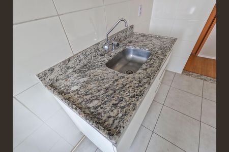 Apartamento para alugar com 44m², 2 quartos e 1 vaga