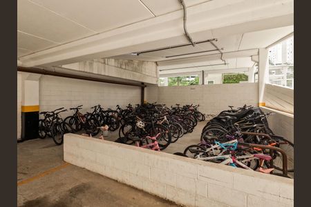 Apartamento para alugar com 44m², 2 quartos e 1 vaga