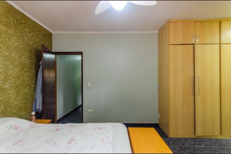 Casa à venda com 190m², 3 quartos e 3 vagas Casa à venda com 190m², 3 quartos e 3 vagasSuíte