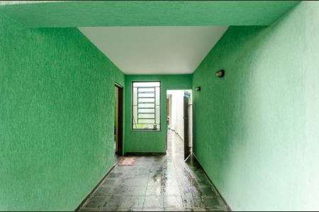 Casa à venda com 190m², 3 quartos e 3 vagas Casa à venda com 190m², 3 quartos e 3 vagasEntrada