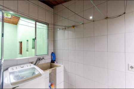 Casa à venda com 190m², 3 quartos e 3 vagas Casa à venda com 190m², 3 quartos e 3 vagasÁrea de Serviço