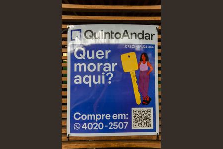 Casa à venda com 190m², 3 quartos e 3 vagas Casa à venda com 190m², 3 quartos e 3 vagasPlaca