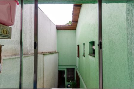 Casa à venda com 190m², 3 quartos e 3 vagas Casa à venda com 190m², 3 quartos e 3 vagasÁrea de Serviço - Janela