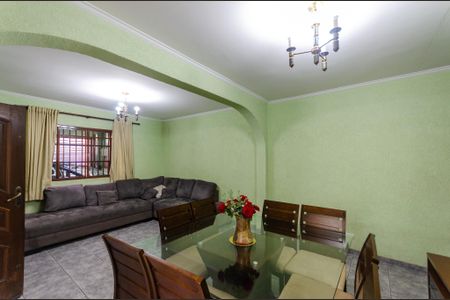 Casa à venda com 190m², 3 quartos e 3 vagas Casa à venda com 190m², 3 quartos e 3 vagasSala