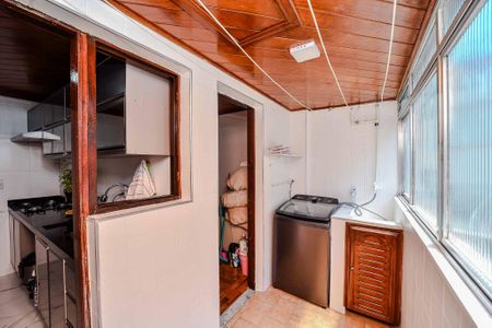 Apartamento para alugar com 59m², 2 quartos e 1 vagaÁrea de Serviço