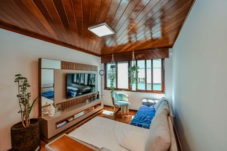 Sala de apartamento para alugar com 2 quartos, 59m² em Jardim Itu, Porto Alegre