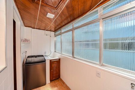 Apartamento para alugar com 59m², 2 quartos e 1 vagaÁrea de Serviço