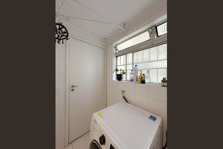 Apartamento à venda com 68m², 2 quartos e 1 vagaÁrea de Serviço