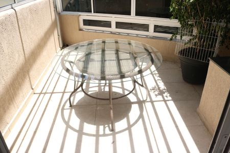 Casa para alugar com 90m², 2 quartos e 1 vagaVaranda