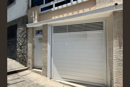 Casa para alugar com 90m², 2 quartos e 1 vagaFachada