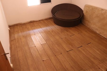 Casa para alugar com 90m², 2 quartos e 1 vagaQuarto 1