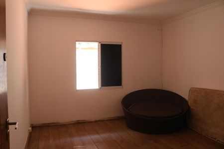 Casa para alugar com 90m², 2 quartos e 1 vagaQuarto 1