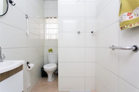 Casa à venda com 125m², 3 quartos e 1 vagaBanheiro 